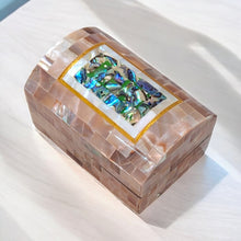 Load image into Gallery viewer, J115 Exquisite Handmade Mother of Pearl &amp; Abalone Inlay Jewelry Box – Domed Top