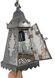 B138 Hexagonal Moroccan Pyramidal Lamp/Lantern with Frosted Glass
